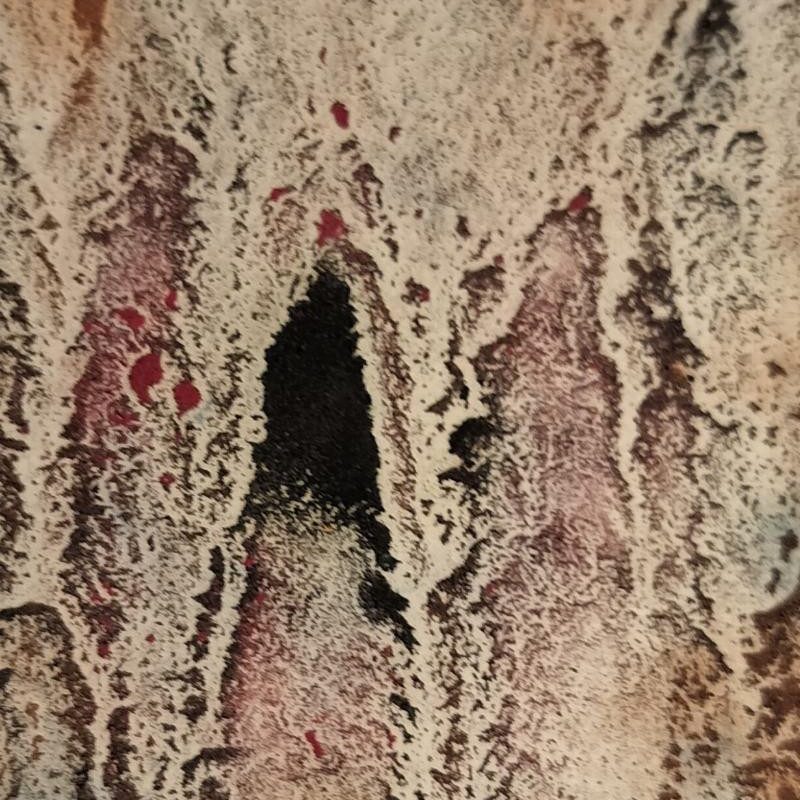 Détail de Passage : la fente sombre et les coulures.